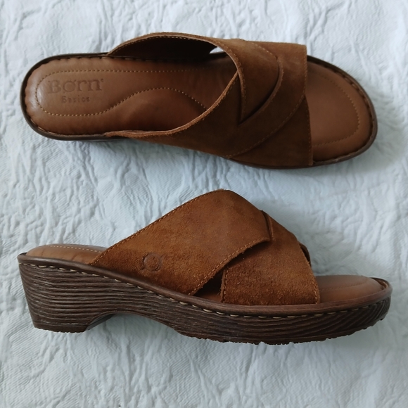 BORN LEATHER EXTRA CUSHION INSOLE SLIP ON WEDGE SANDALS - Picture 3 of 12